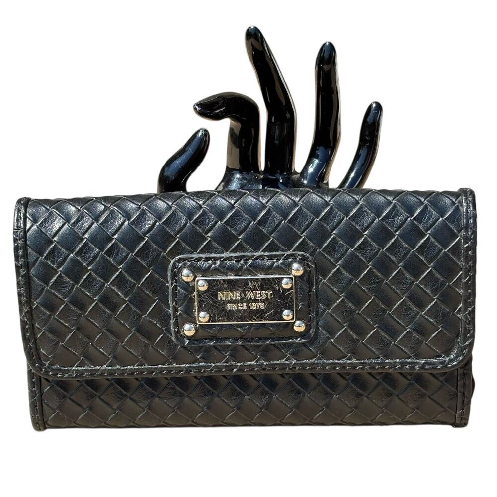 Vintage Nine West Wallet